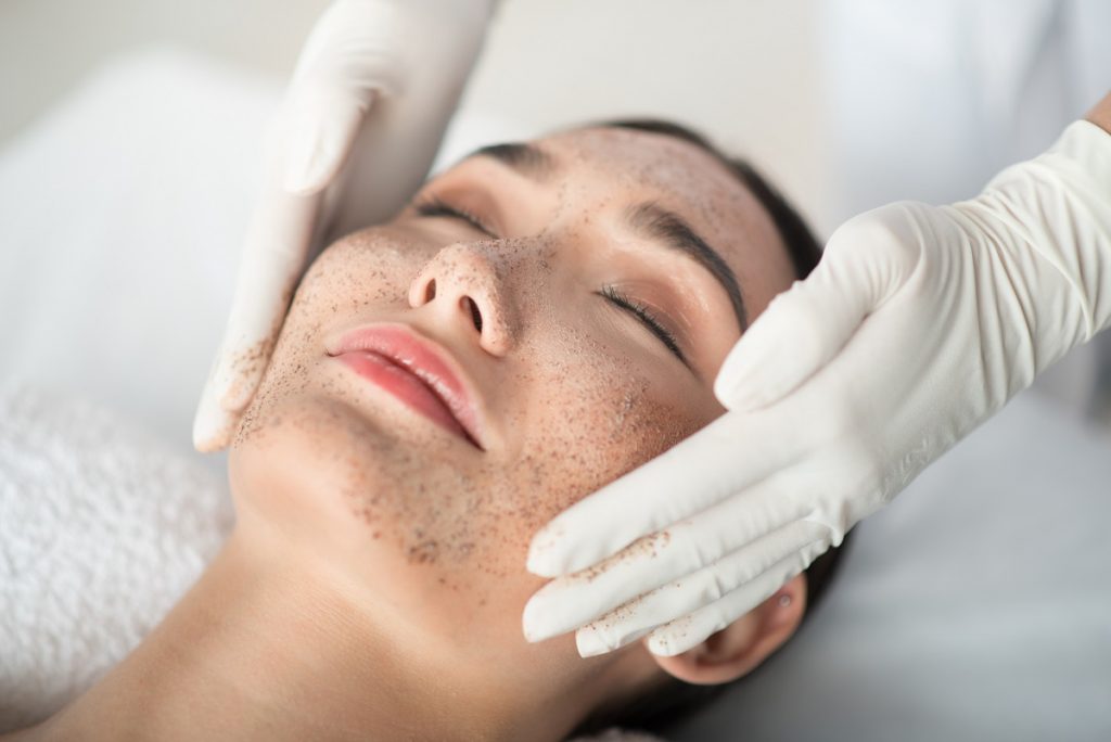Facial exfoliating scrub